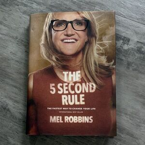 The 5 Second Rule Book by Mel Robbins